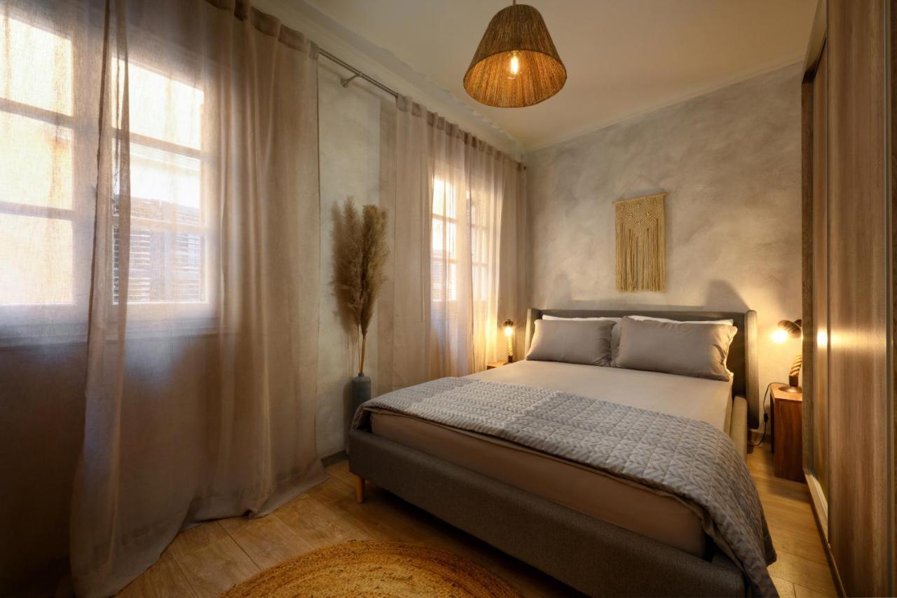 The In Town Apartment - With A Private Terrace Corfu  Buitenkant foto